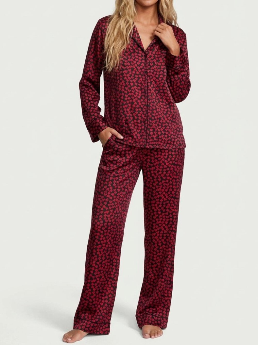 New! Victoria's Secret Scattered Hearts Satin Long Pajama Set XS 50423